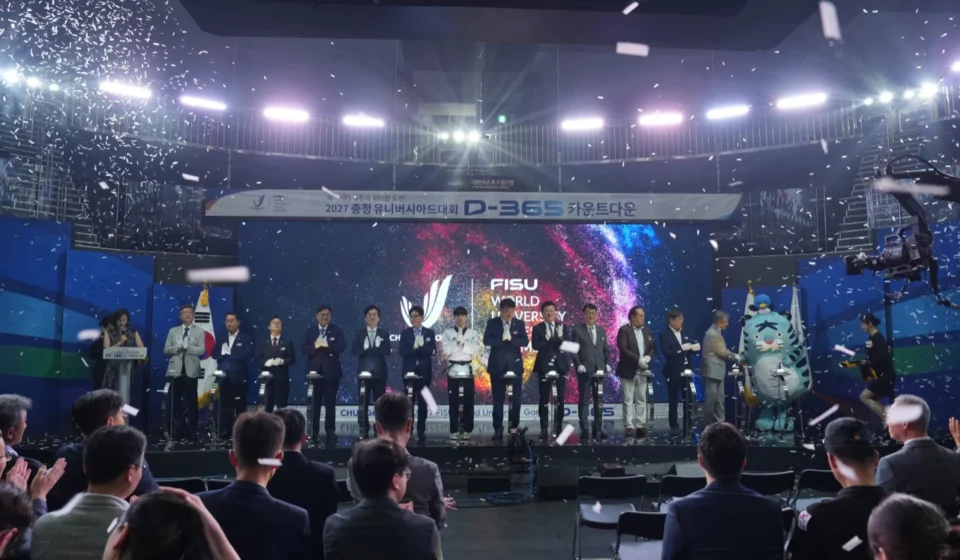 Officials celebrate the 2027 World University Games one year countdown at Daejeon Dream Arena stage.
